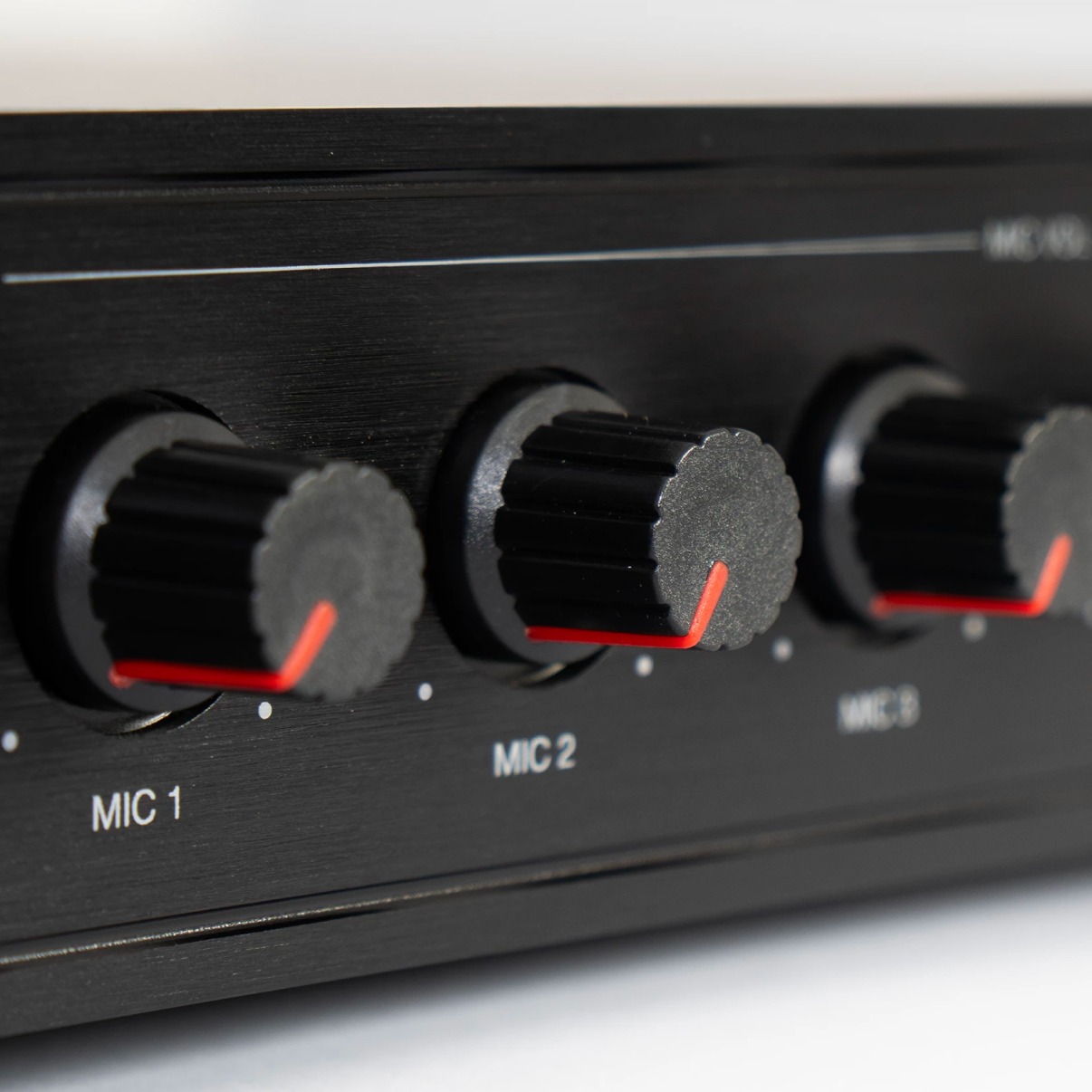 MX-875-SR Feedback suppressor mixer - Image 4